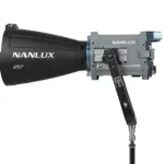 NANLUX EVOKE 600C LED FULLCOLOR SPOT LIGHT WITH TROLLEY CASE