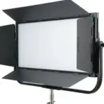 TK200 Pannello Led Soft Daylight 240W con Barndoor