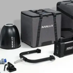 EVOKE 2400B BiColor con Trolley e Riflettore 45